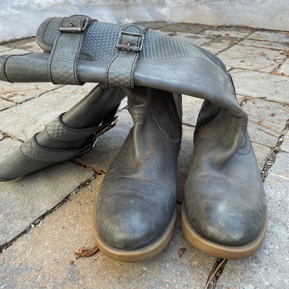 Roan women’s leather boots - Picture 2 of 3